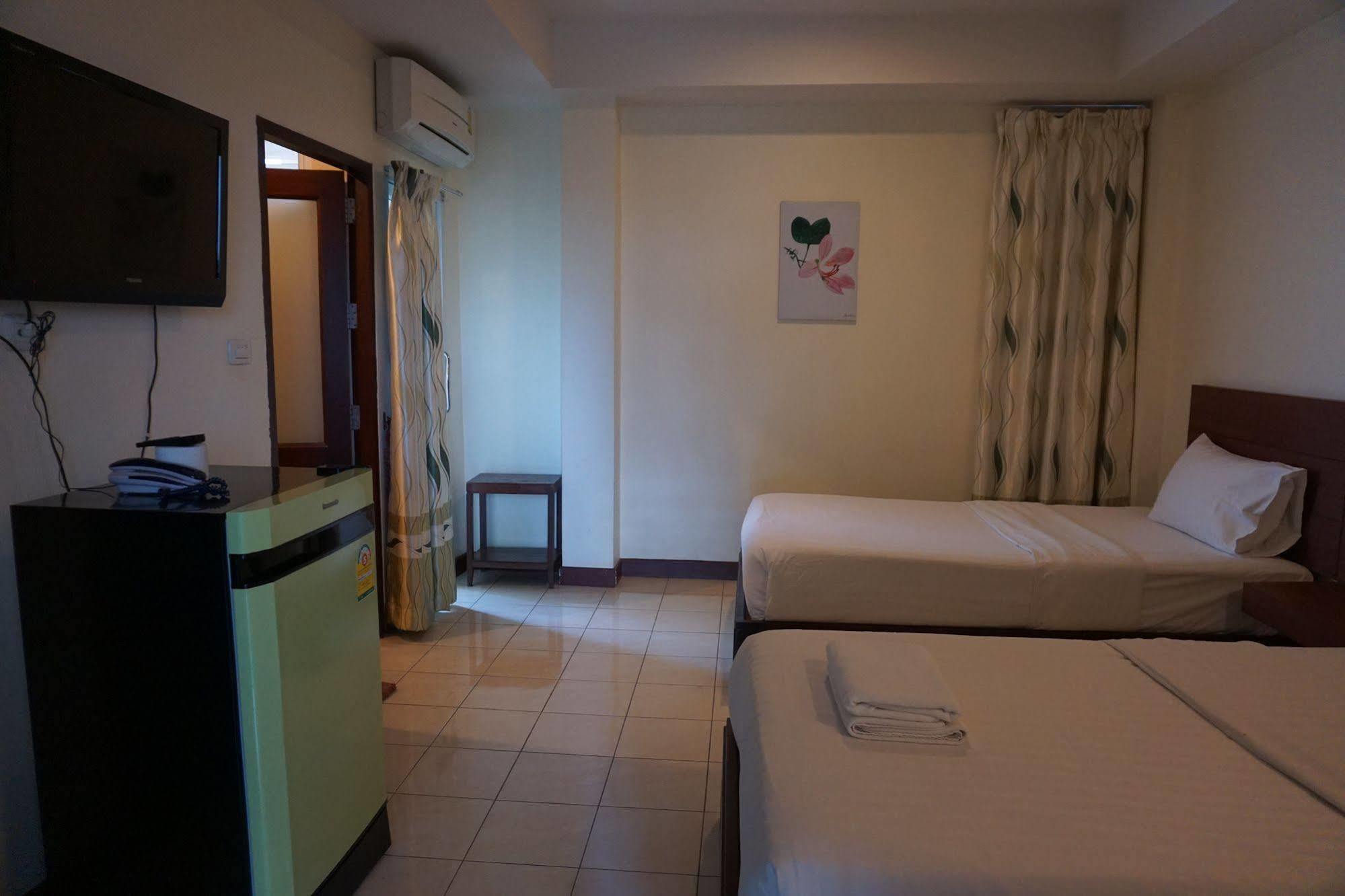 The One Residence Udon Thani Ngoại thất bức ảnh